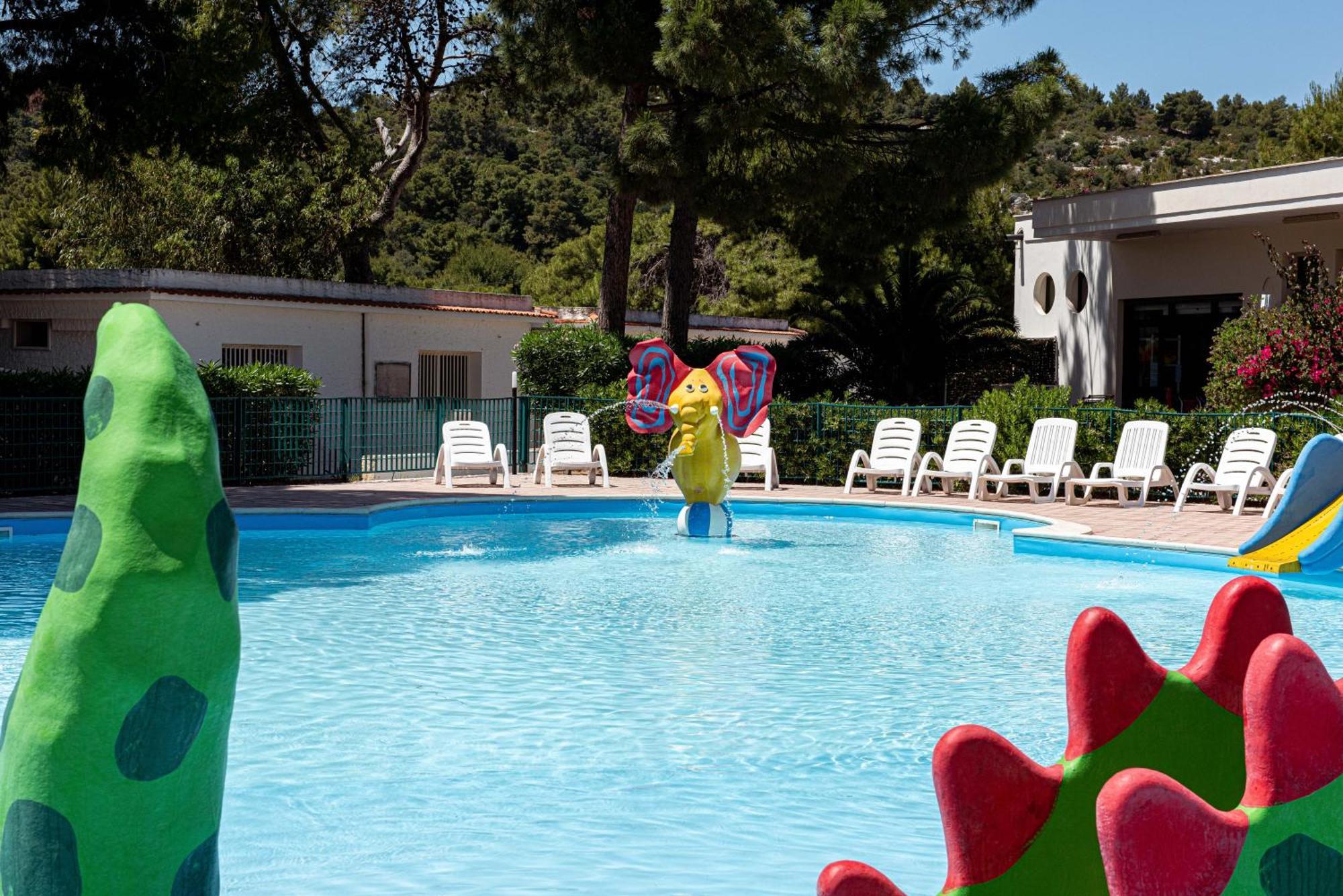 Villaggio Lunga公园3*