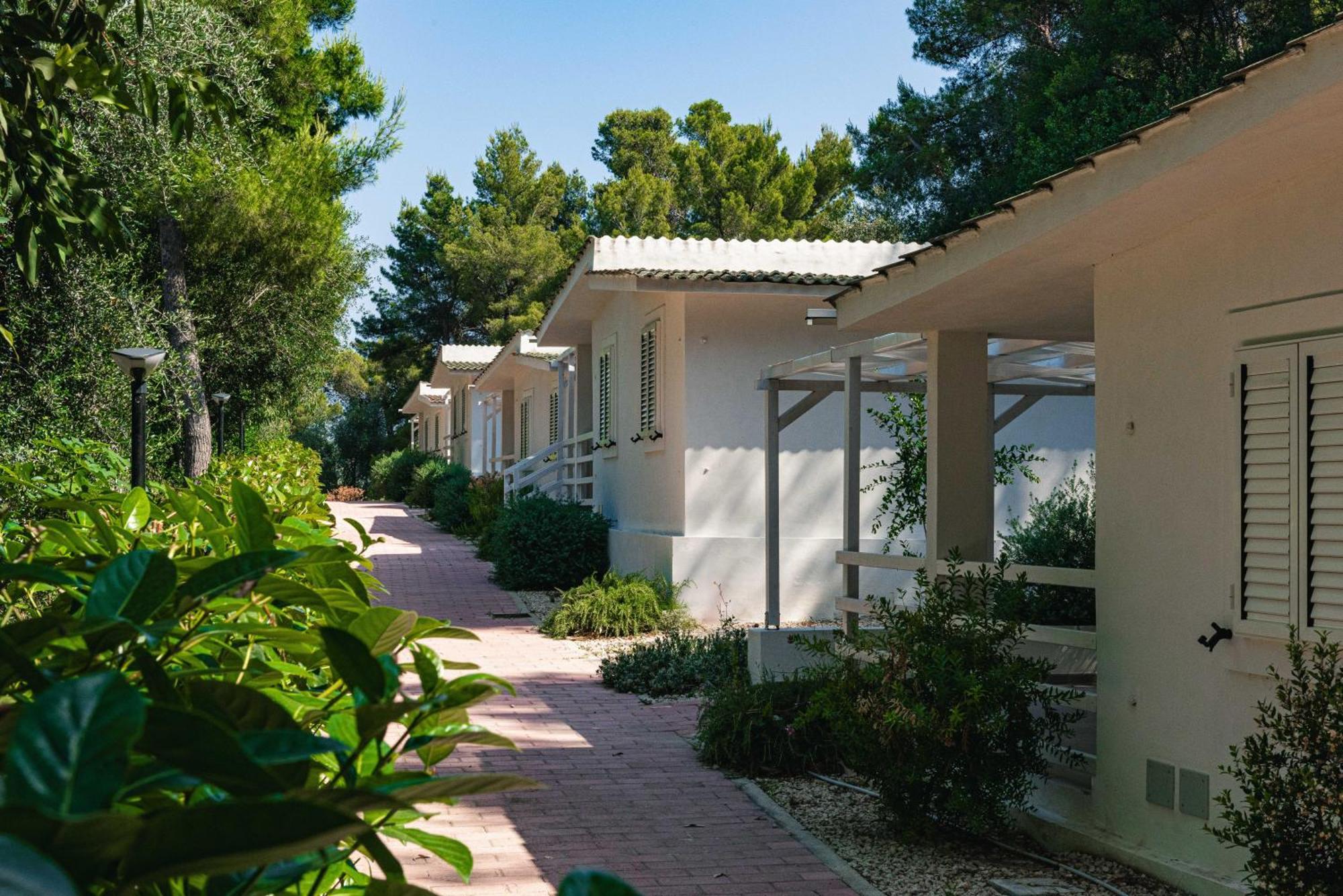 Villaggio Lunga 3*Vieste村